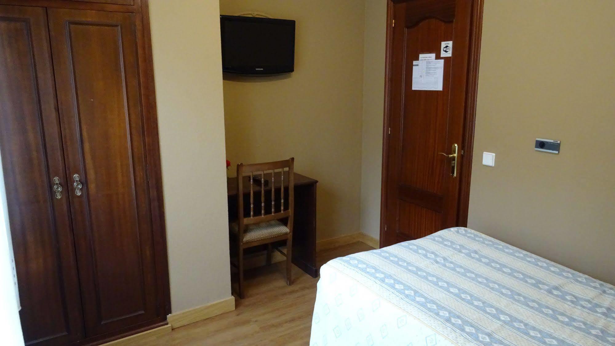 Hotel Bahia Gijón Extérieur photo