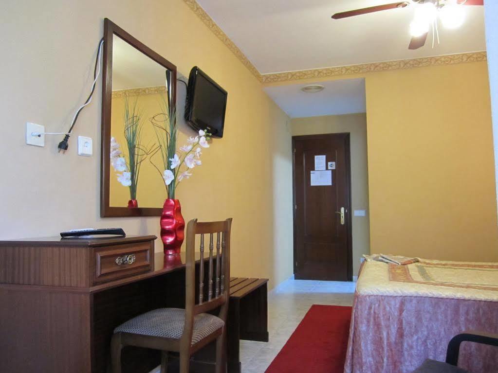 Hotel Bahia Gijón Extérieur photo