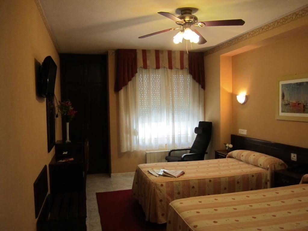 Hotel Bahia Gijón Extérieur photo
