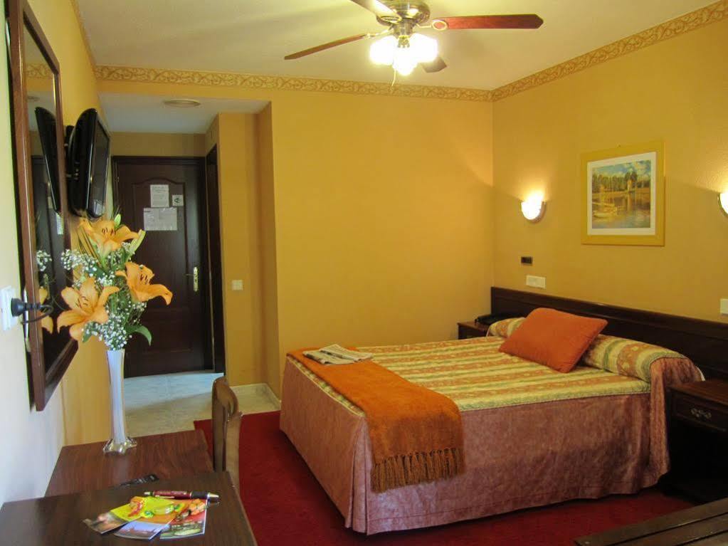 Hotel Bahia Gijón Extérieur photo