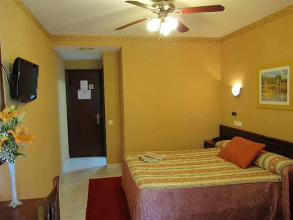 Hotel Bahia Gijón Extérieur photo